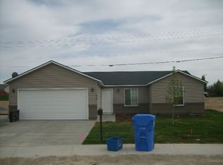 917 E 21st St, Jerome, ID 83338