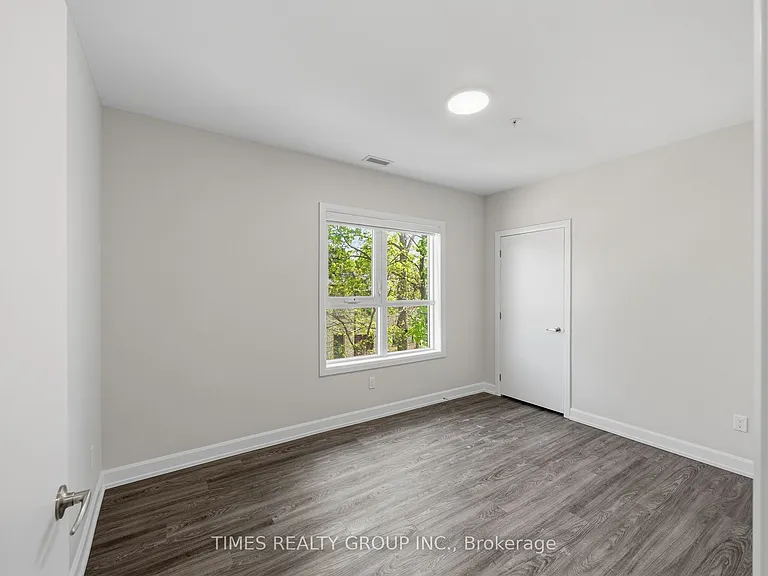 369 Hunter St W #203 — Photo 5