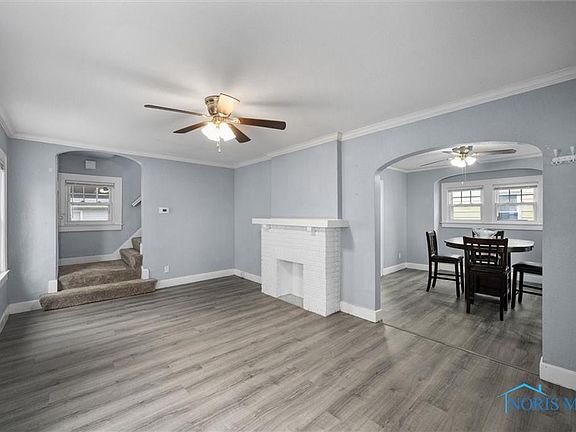 4th image of 327 W Capistrano Ave