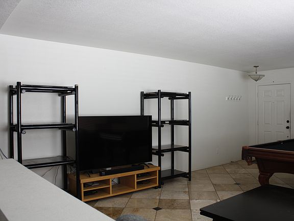 4th image of 2817 W Silver Creek Ln