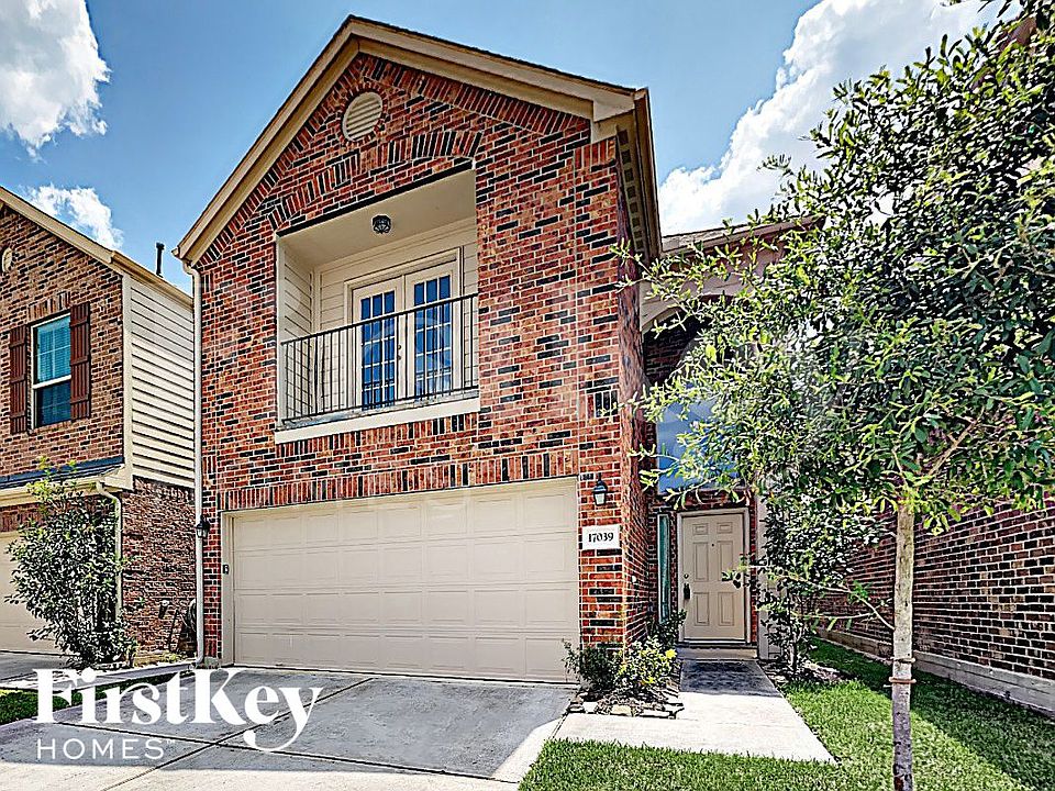 1st image of 17039 Amarose Dr