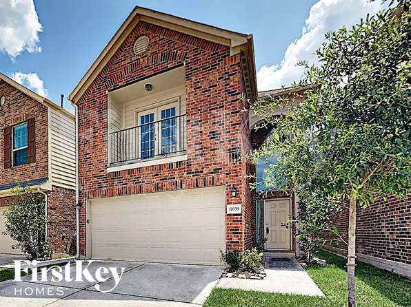 17039 Amarose Dr, Houston, TX 77090
