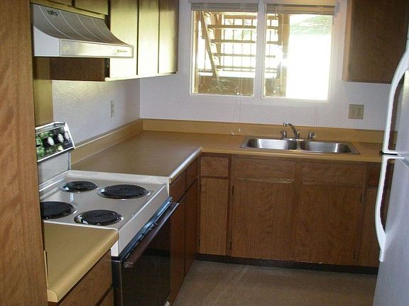 3rd image of 98-1370 Koaheahe Pl APT 158