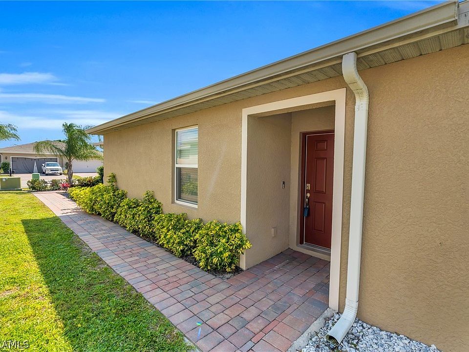 1st image of 10761 Crossback Ln
