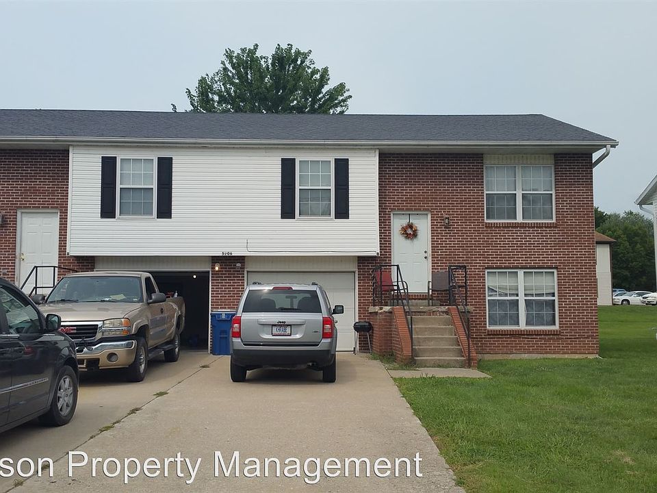 1st image of 5206-A Collier Ct