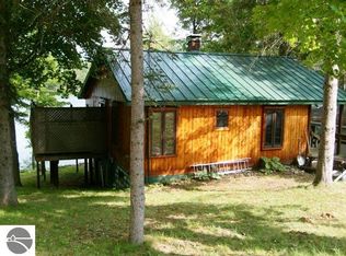 8766 Sunset Trl NE, Mancelona, MI 49659