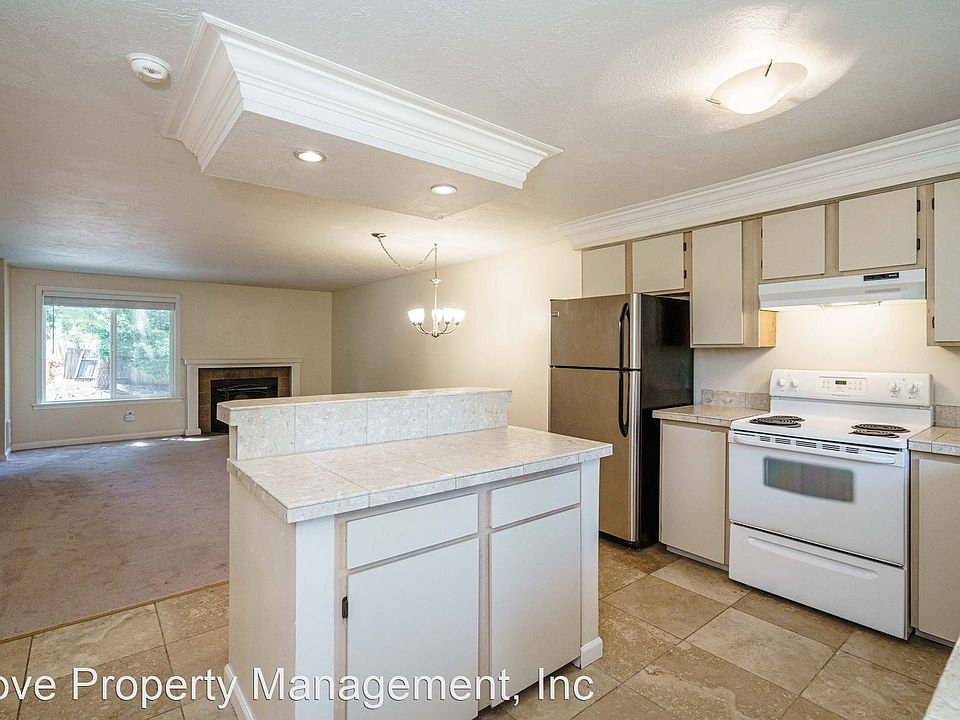 1st image of 13216 NE Salmon Creek Ave Unit 7M