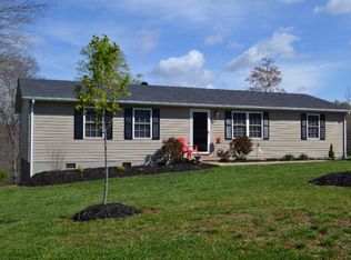 292 Lion Ln, Danville, VA 24540