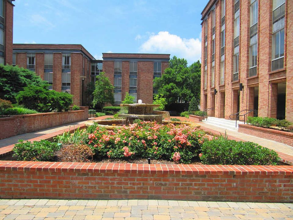 1st image of 1400 Kenesaw Ave APT 12N