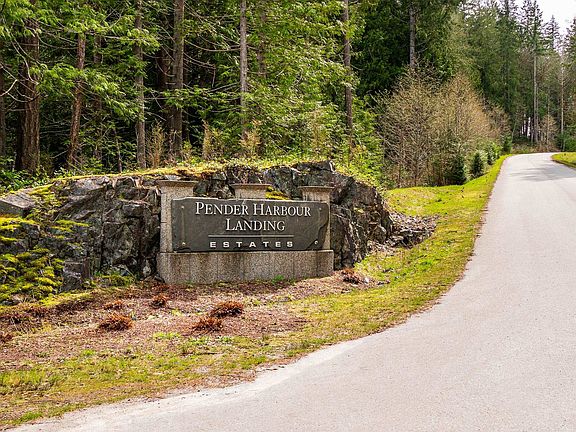 5th image of LOT 13 Flagship Rd