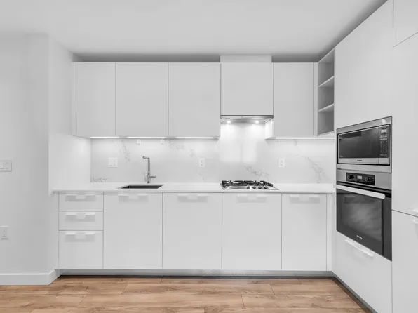 6699 Dunblane Ave #17XX, Burnaby, BC V5H 0J8