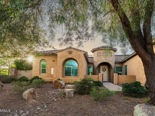 18074 W TURNEY Avenue, Goodyear, AZ 85395