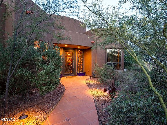 3rd image of 4811 N El Adobe Ranch Rd