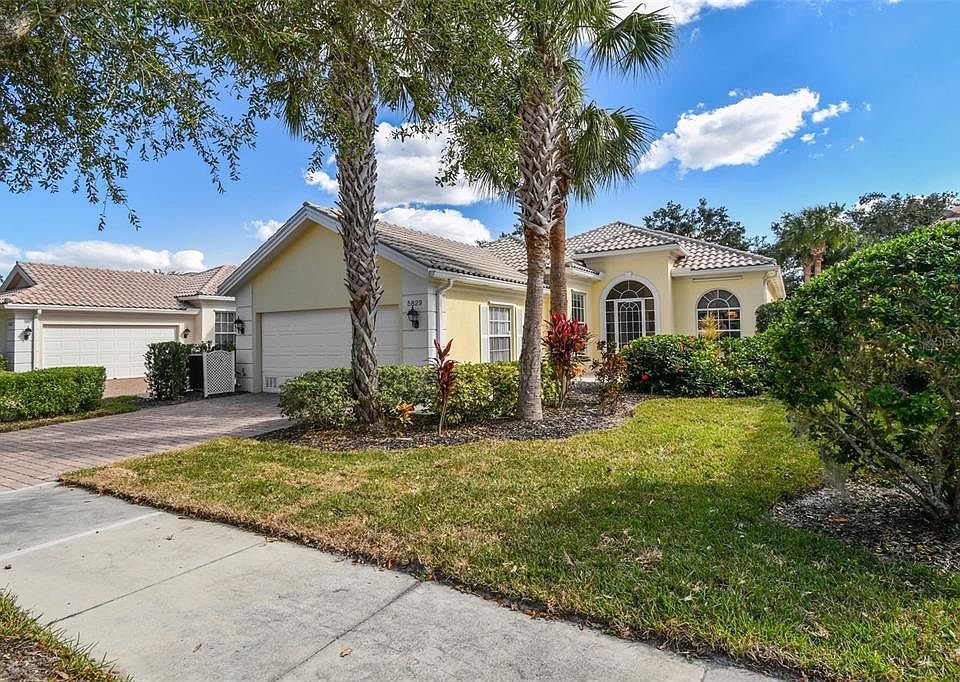 1st image of 5829 Ferrara Dr