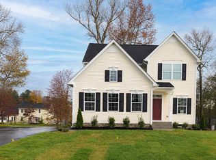 501 Mason Orchard Dr, Chester, VA 23836