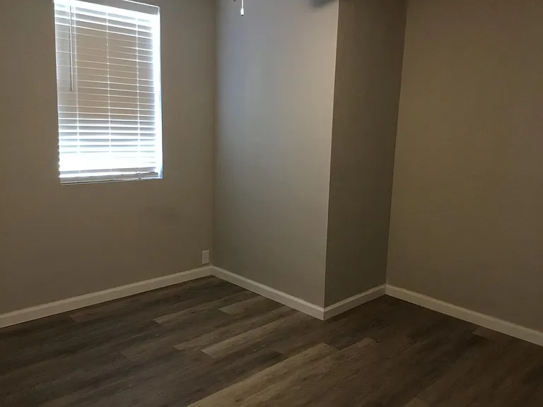 115 Rosedale Ave — Photo 15