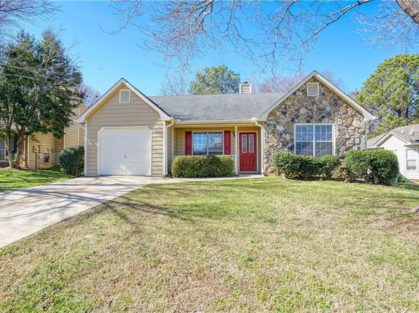 6555 Planters Ct, Morrow, GA 30260