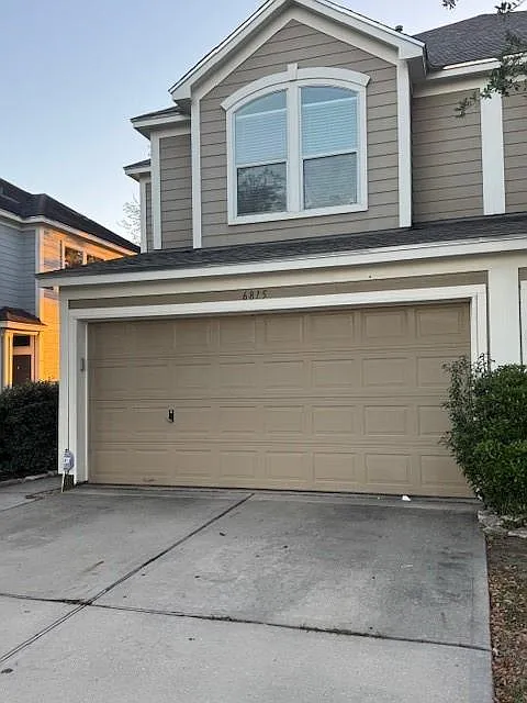 2 bed, 2.5 bath, 1488 sqft, $1,800 — Photo 2