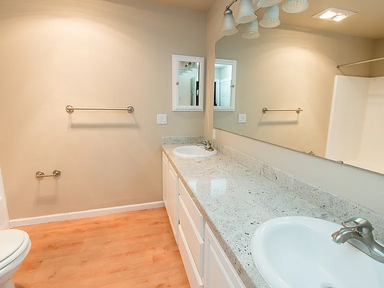 9750 SE Talbert St — Photo 9
