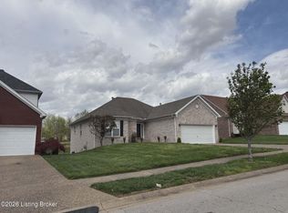 6408 Mossy Oaks Dr, Louisville, KY