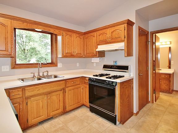 Oak Kitchen