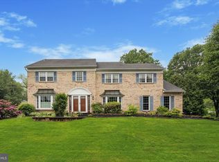 2002 Country Club Dr, Doylestown, PA 18901