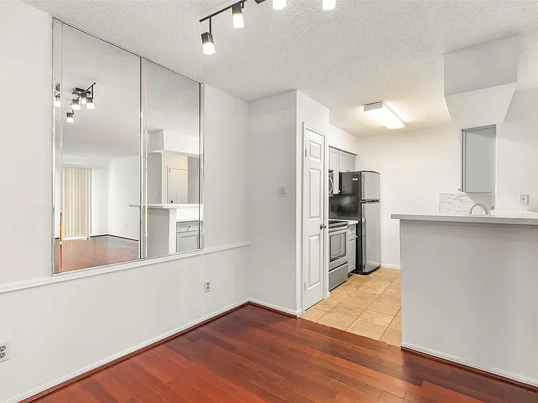 12550 Whittington Dr #704 — Photo 6