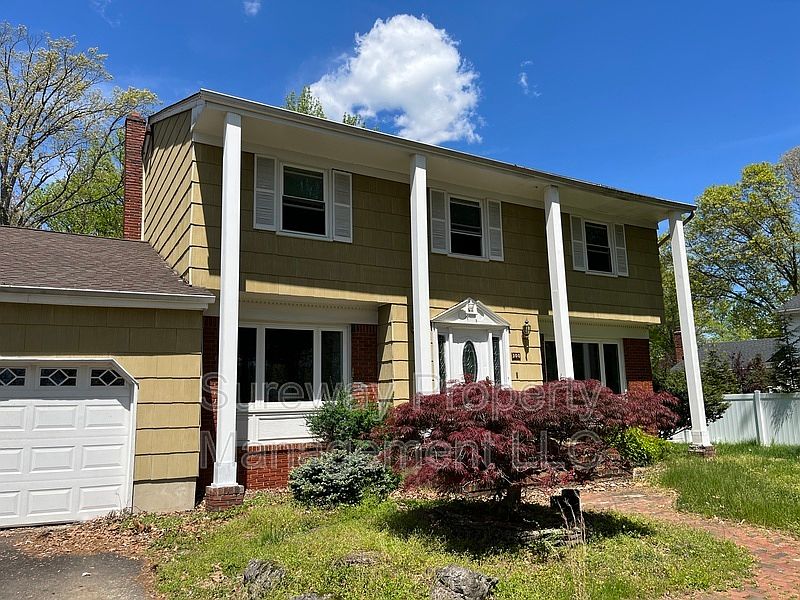 300 Union Hill Rd, Manalapan, NJ 07726 Zillow