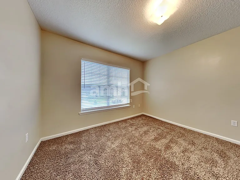 9243 Prosperity Lake Dr — Photo 19