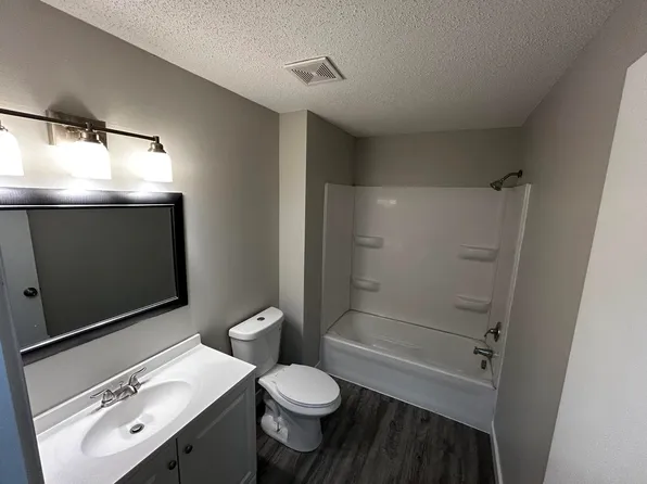 (undisclosed Address), Brooklyn Park, MN 55444