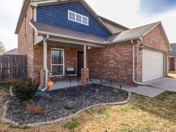 1904 Barnett Ct, Bartlesville, OK 74006