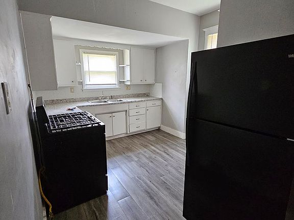 5th image of 1233 Glenhurst Ct