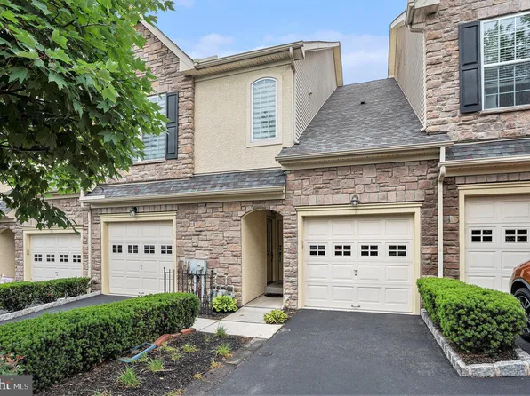 7 Merri Claude Dr, Norristown, PA 19401