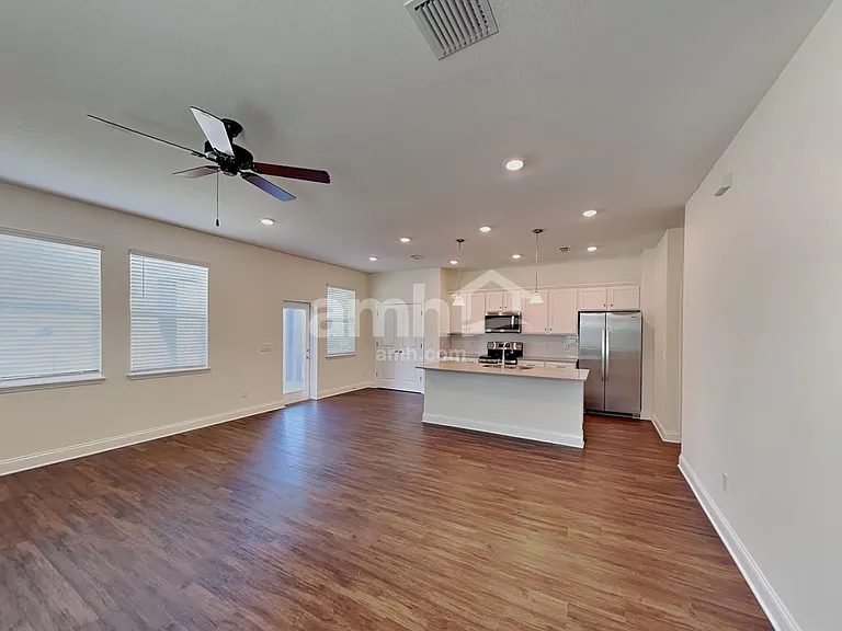 2503 Sunrise Landing Loop — Photo 8