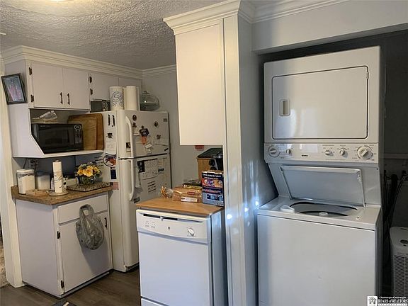 3rd image of 228 E Terrace Ave
