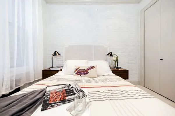 Rented by Icon Realty Management | media 35