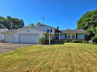 4060 Aleesa Dr SE, Warren, OH