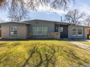 570 Radiance Ave, San Antonio, TX 78218