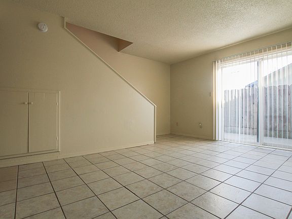 5th image of 201 E Sequoia Ave APT 4