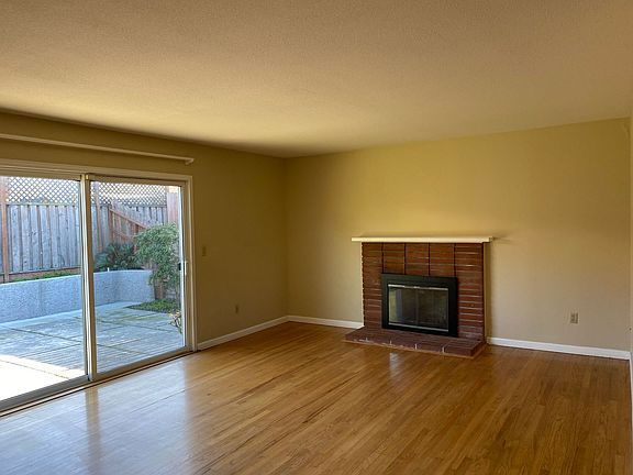 4th image of 1312 Pacific Ave