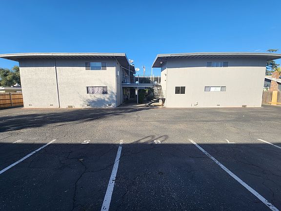 5th image of 480 Lynn Way APT 10