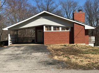 9 Delores Dr, Fenton, MO 63026