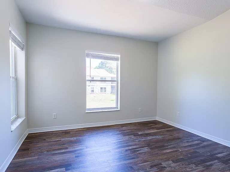 Value Cir — Photo 18