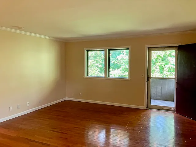 2929 Selena Dr — Photo 2