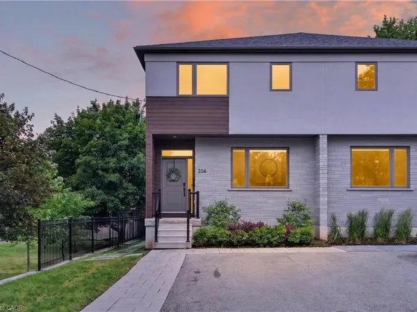 206 Canada St, Hamilton, ON L8P 1P6
