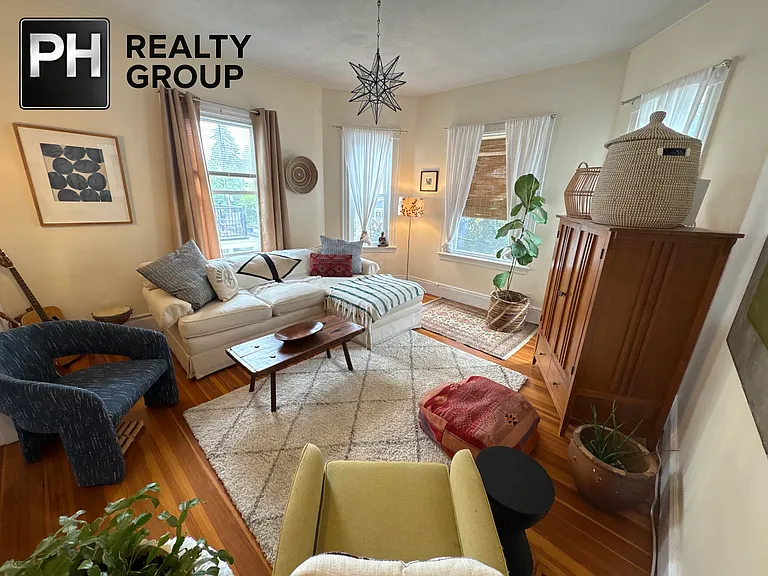 73 Marlboro St #2 — Photo 2