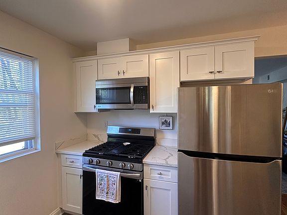 2nd image of 78 Florence Ave APT 3