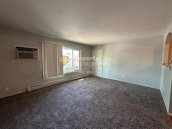5th image of 111 Harrington Ave APT 14