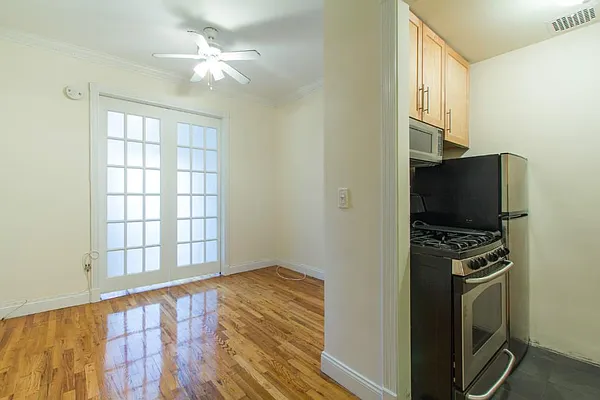 Rented by Centennial Properties NY | media 128