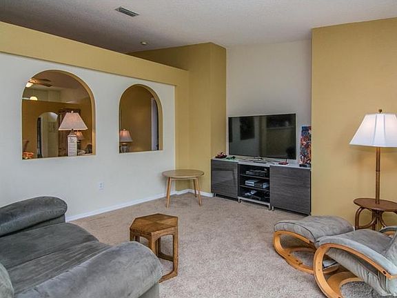 3rd image of 31509 Loch Aline Dr